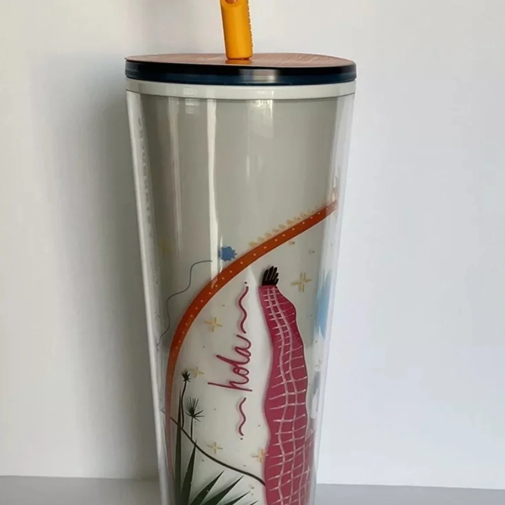 New Starbucks x Manuela Guillen Heart Silicone Straw Topper T26